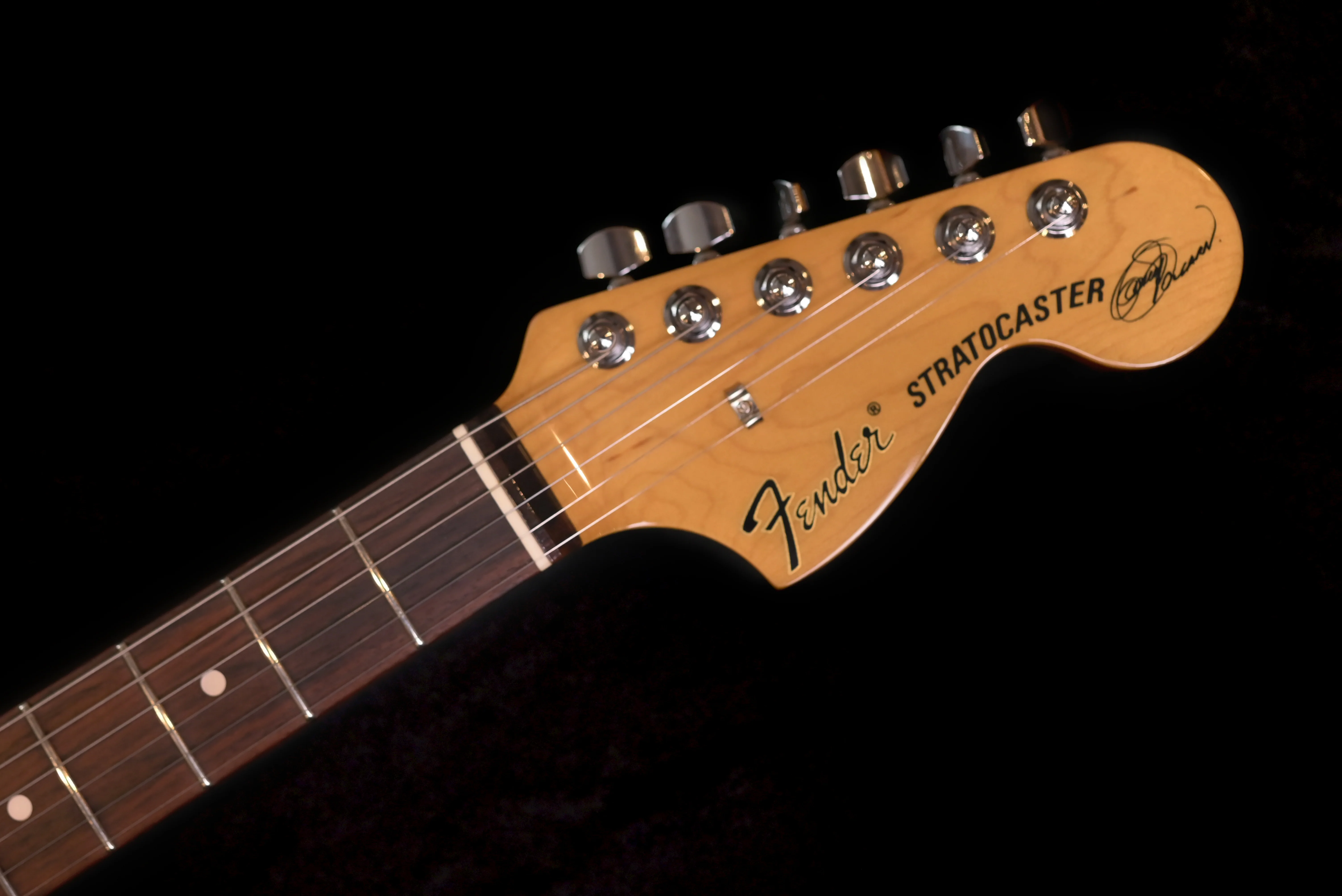 Fender Olarn Stratocaster - Image 10