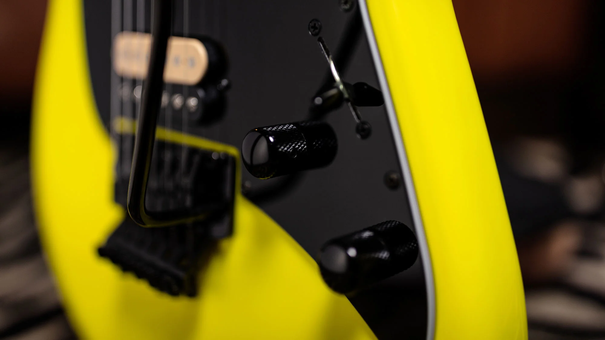 Music Man BFR Cutlass HSS Lemon - Image 11