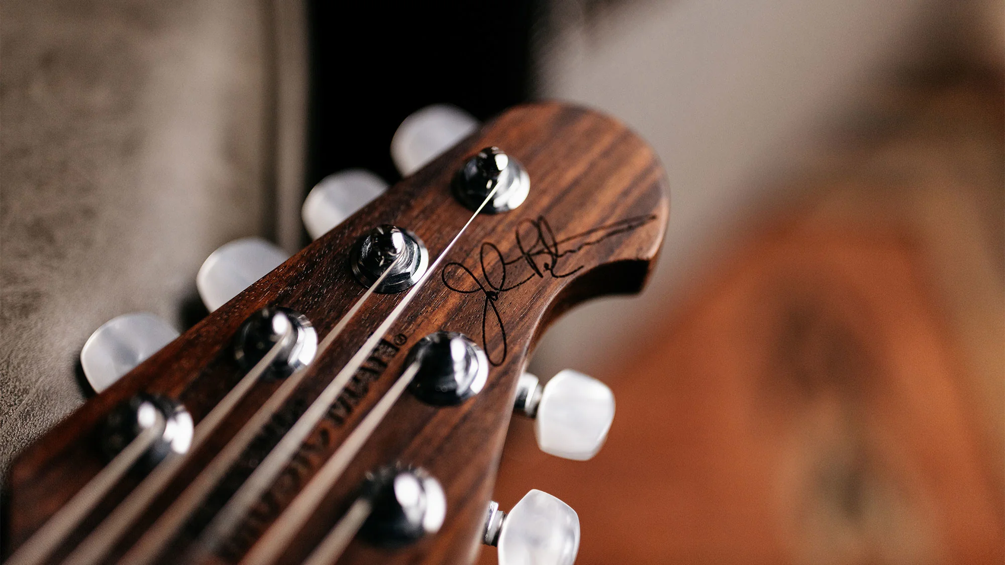 Music Man JP15 Rosewood - Image 6