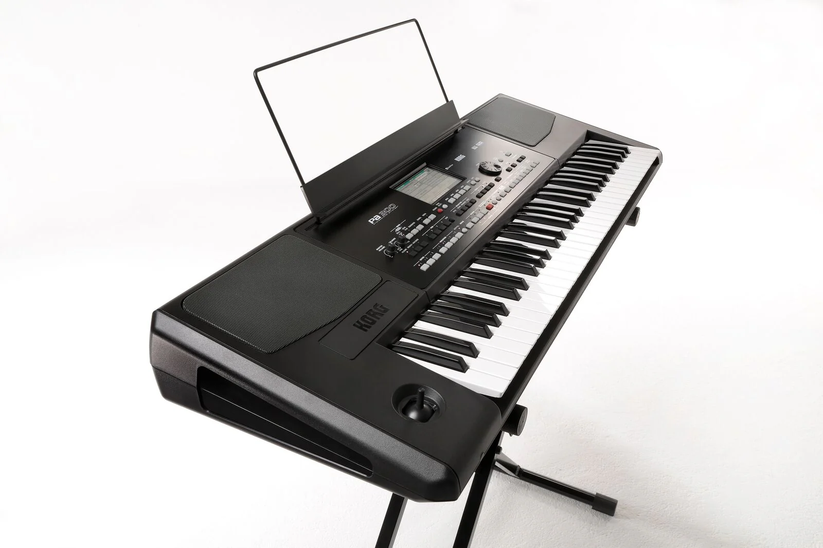 Korg PA-300 - Image 6