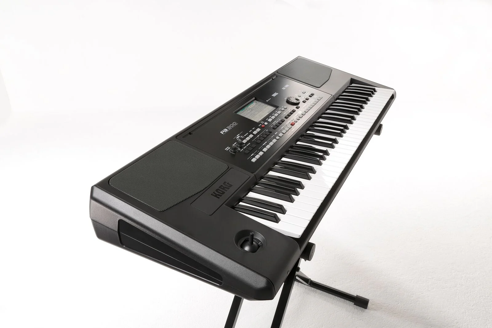 Korg PA-300 - Image 7